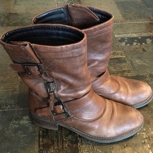 Clarks Mezze Rose Brown Leather Boots Size 8M